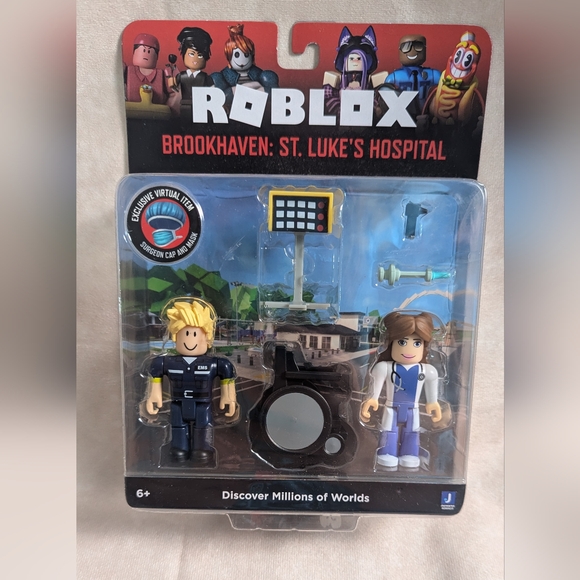 Roblox Brookhaven St. Luke's Hospital Figure Pack - Picture 1 of 4